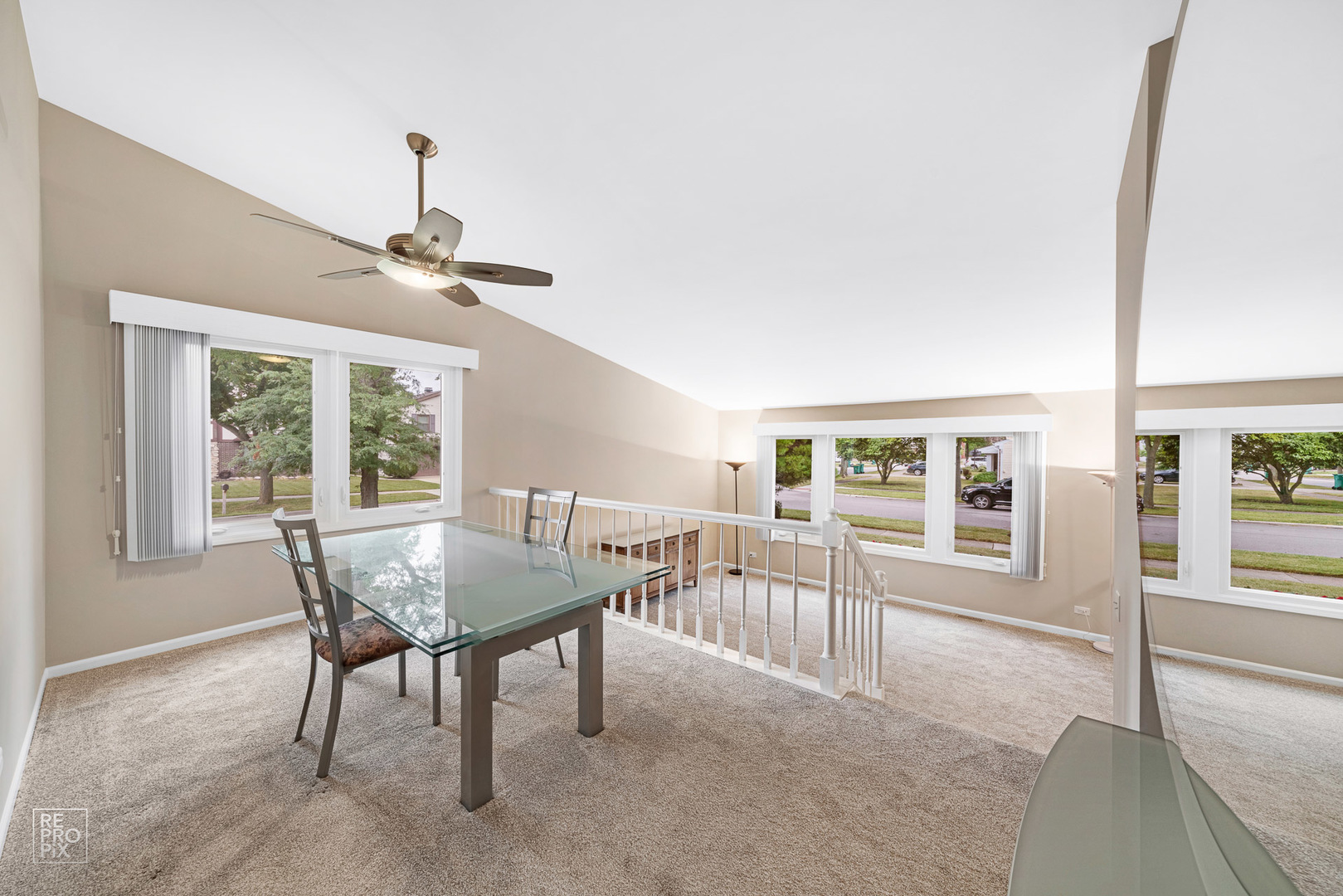 1264 Dayton Road Buffalo Grove, IL 60089 - Photo 4 of 20