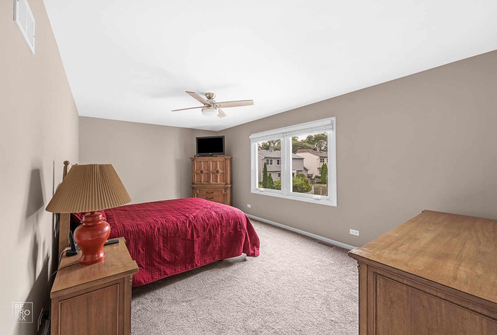 1264 Dayton Road Buffalo Grove, IL 60089 - Photo 9 of 20