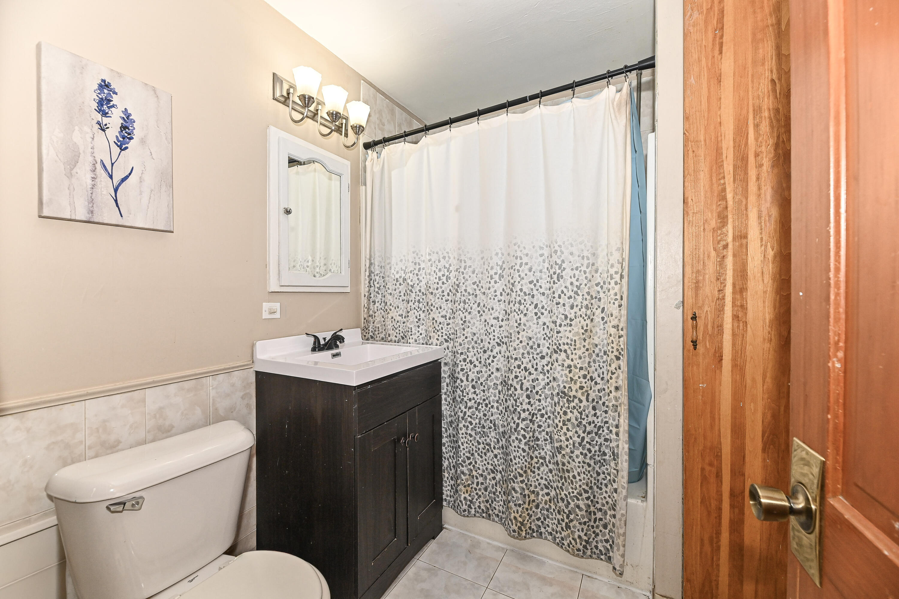 1529 Flett Avenue Racine, WI 53405 - Photo 27 of 33 Flett-28