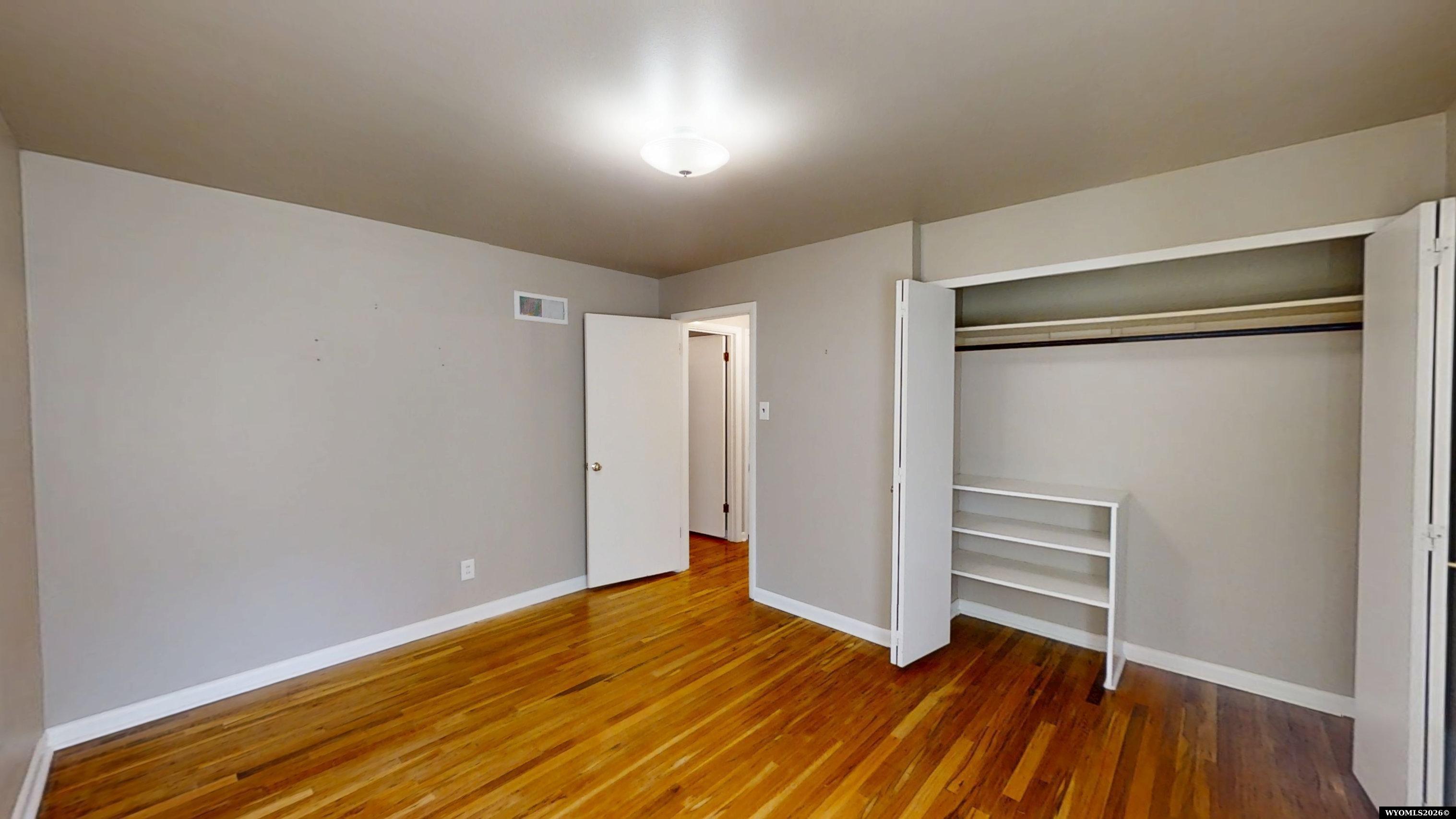 241 West 11th Street Casper, WY 82601 - Photo 8 of 35