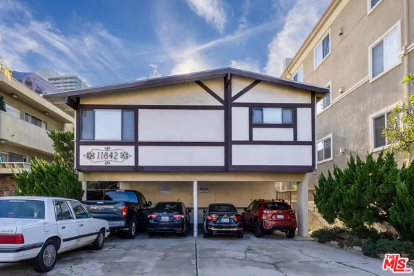 $2,950 | 11842 Goshen Avenue, Unit 5, Los Angeles, CA 90049