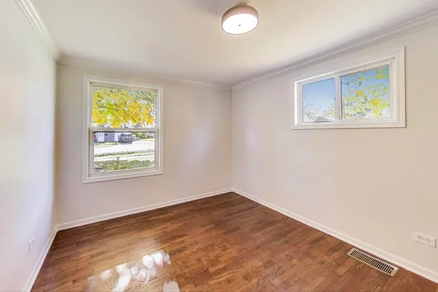 $399,900 | 1321 West Liberty Drive, Wheaton, IL 60187