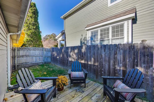 $399,900 | 1321 West Liberty Drive, Wheaton, IL 60187