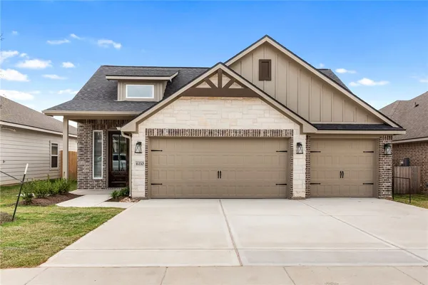 $382,900 | 6110 Pocono Drive, College Station, TX 77845