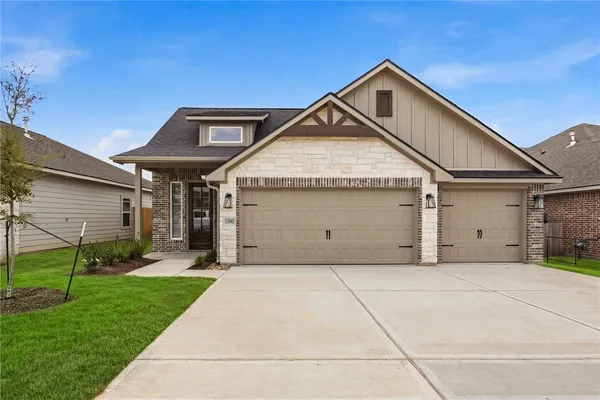 $382,900 | 6110 Pocono Drive, College Station, TX 77845