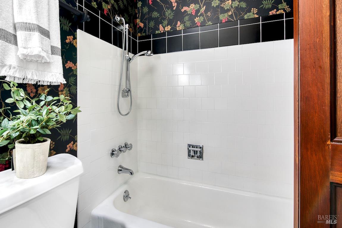 1454 Escalero Road Santa Rosa, CA 95409 - Photo 22 of 39