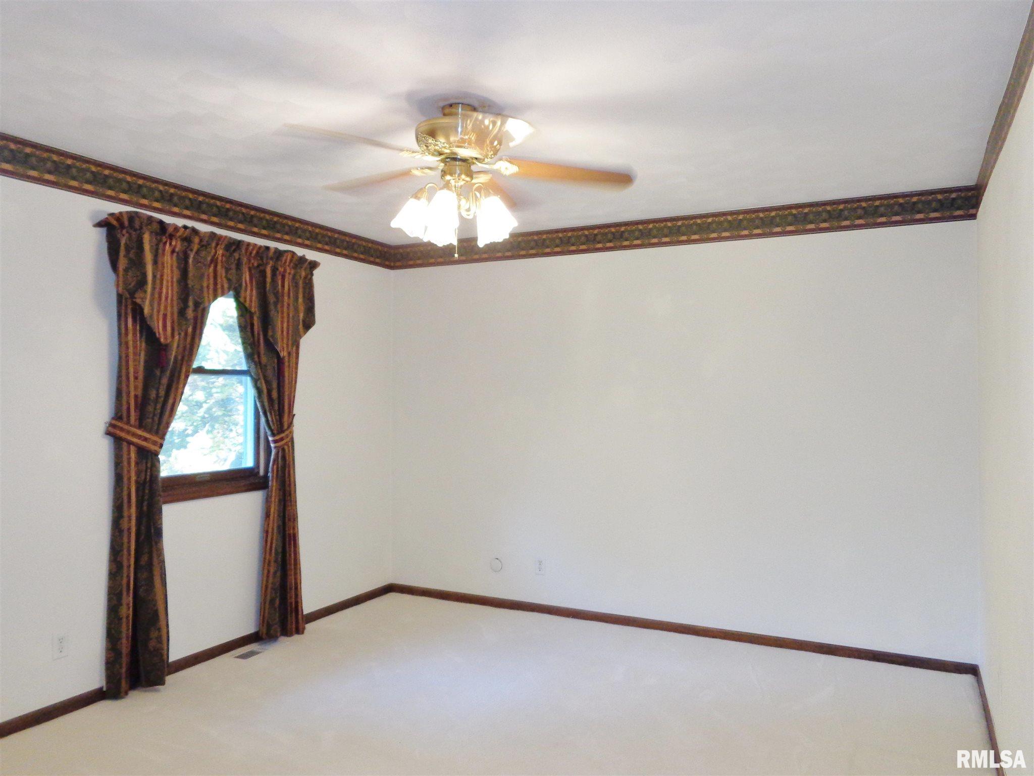 6511 North Post Oak Road Peoria, IL 61615 - Photo 34 of 50 Gallery Image 34