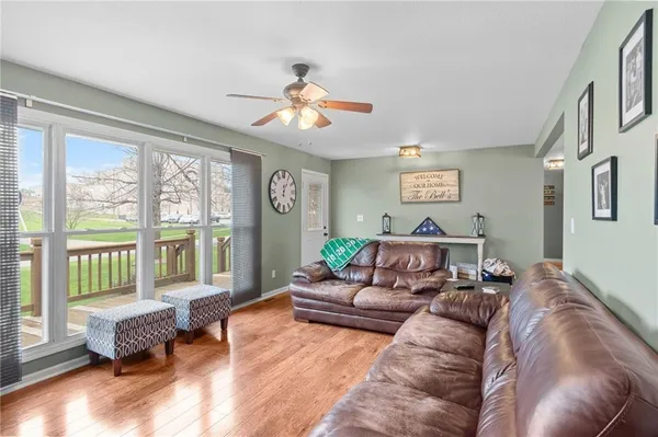 $310,000 | 1211 Park Avenue, Cameron, MO 64429