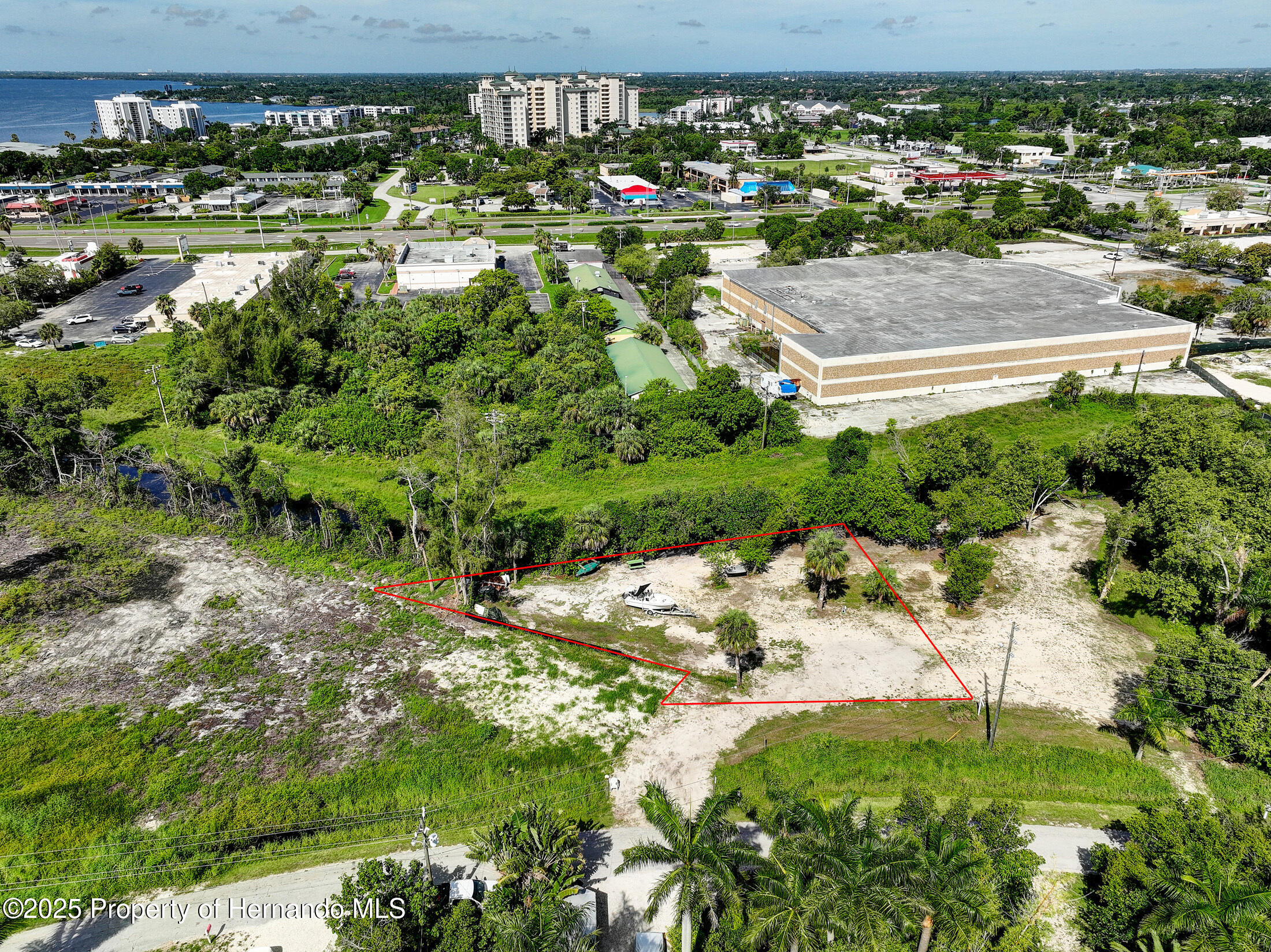 1107 River Road North Fort Myers, FL 33903 - Photo 8 of 10