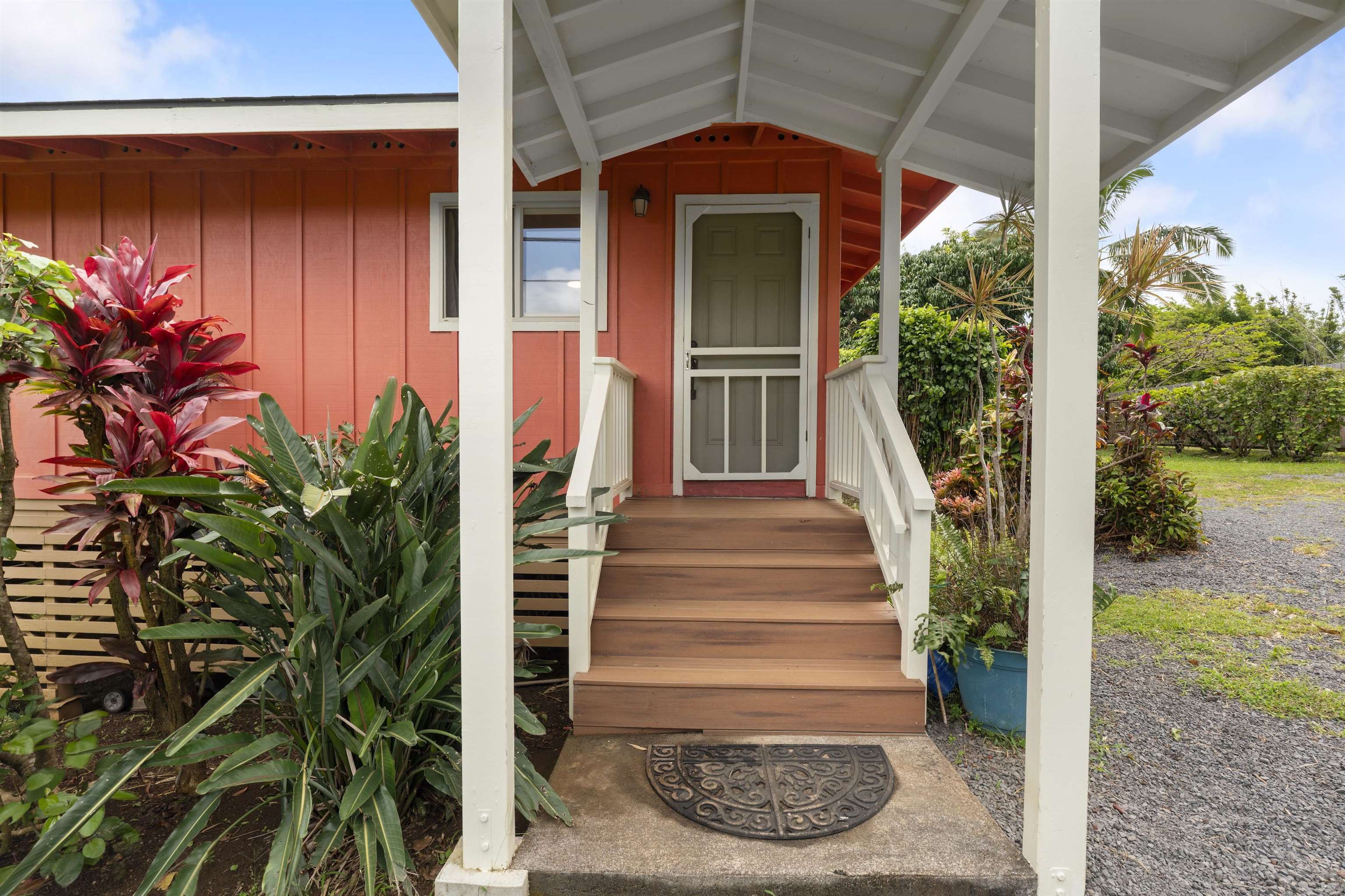 694 Kaupakalua Road, Unit B Haiku, HI 96708 - Photo 19 of 20