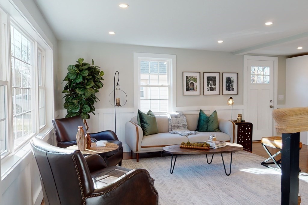 199 College Farm Road Waltham, MA 02451 - Photo 9 of 42 Gallery Image 9