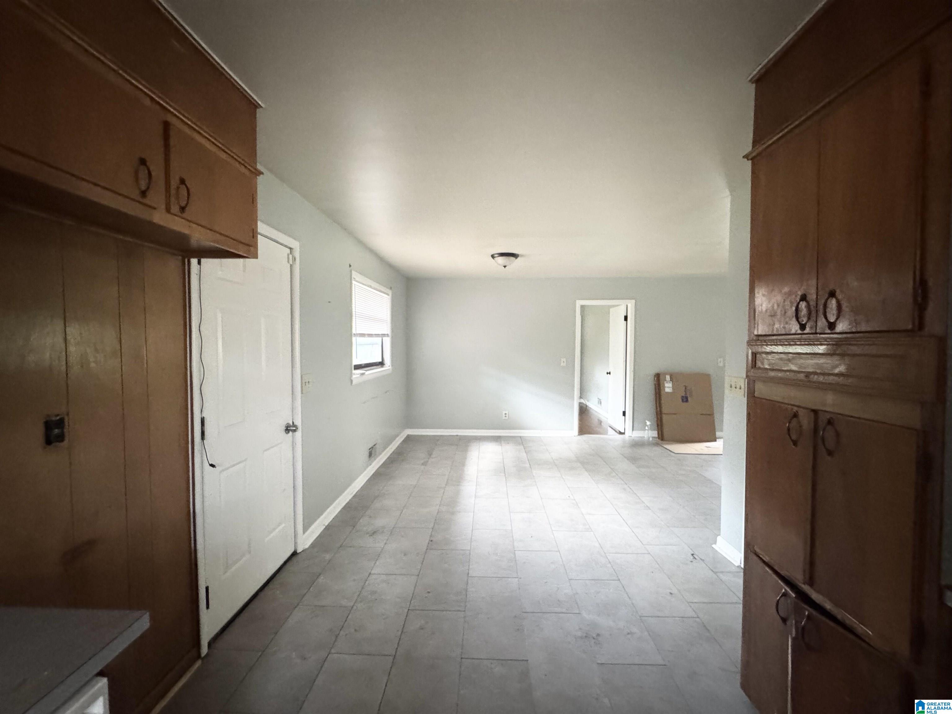 517 Sunhill Road Northwest Birmingham, AL 35215 - Photo 15 of 36