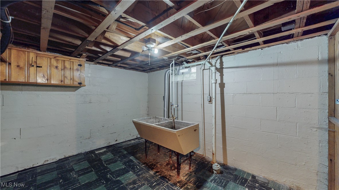 1945 Stabler Road Akron, OH 44313 - Photo 35 of 45