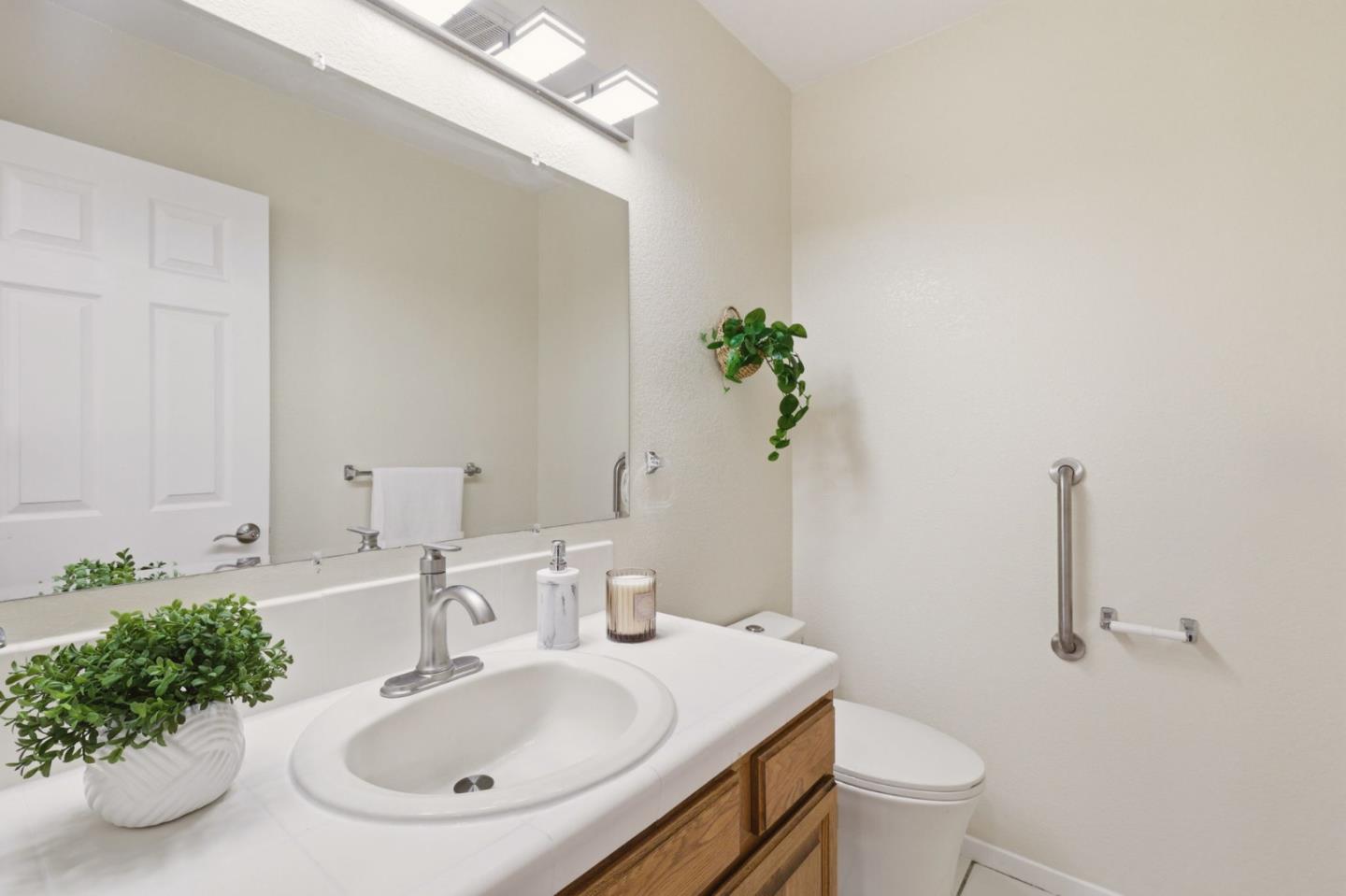 330 Senter Road San Jose, CA 95111 - Photo 26 of 35 Gallery Image 26