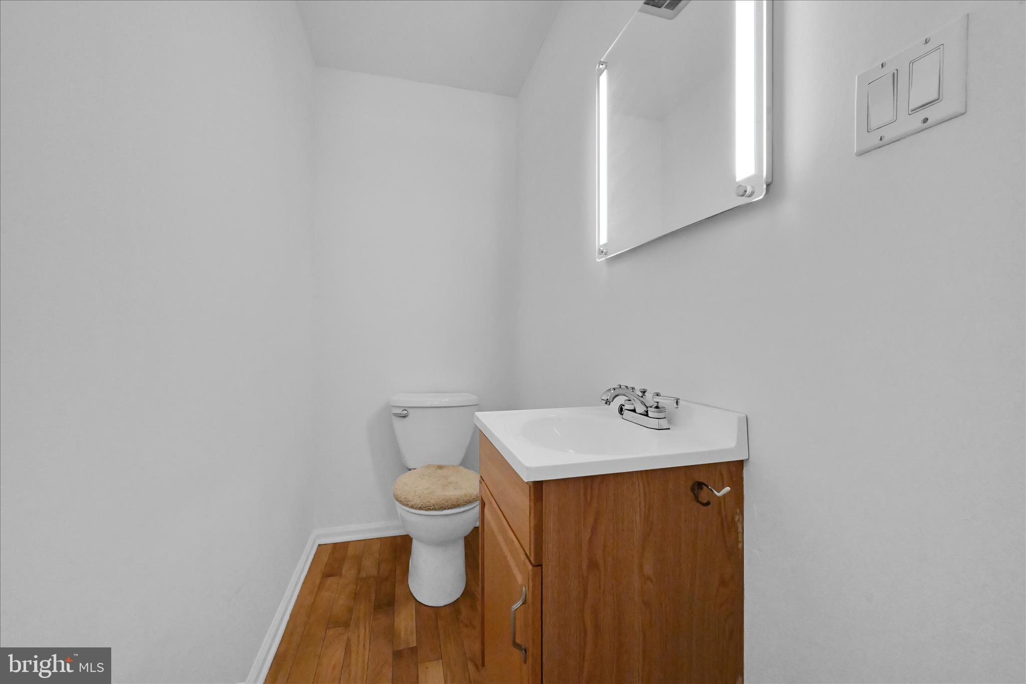 44 Ridgeview Drive Quarryville, PA 17566 - Photo 29 of 43 Powder Room