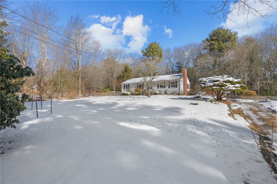 55 Absalona Hill Road Glocester, RI 02814 - Photo 4 of 50