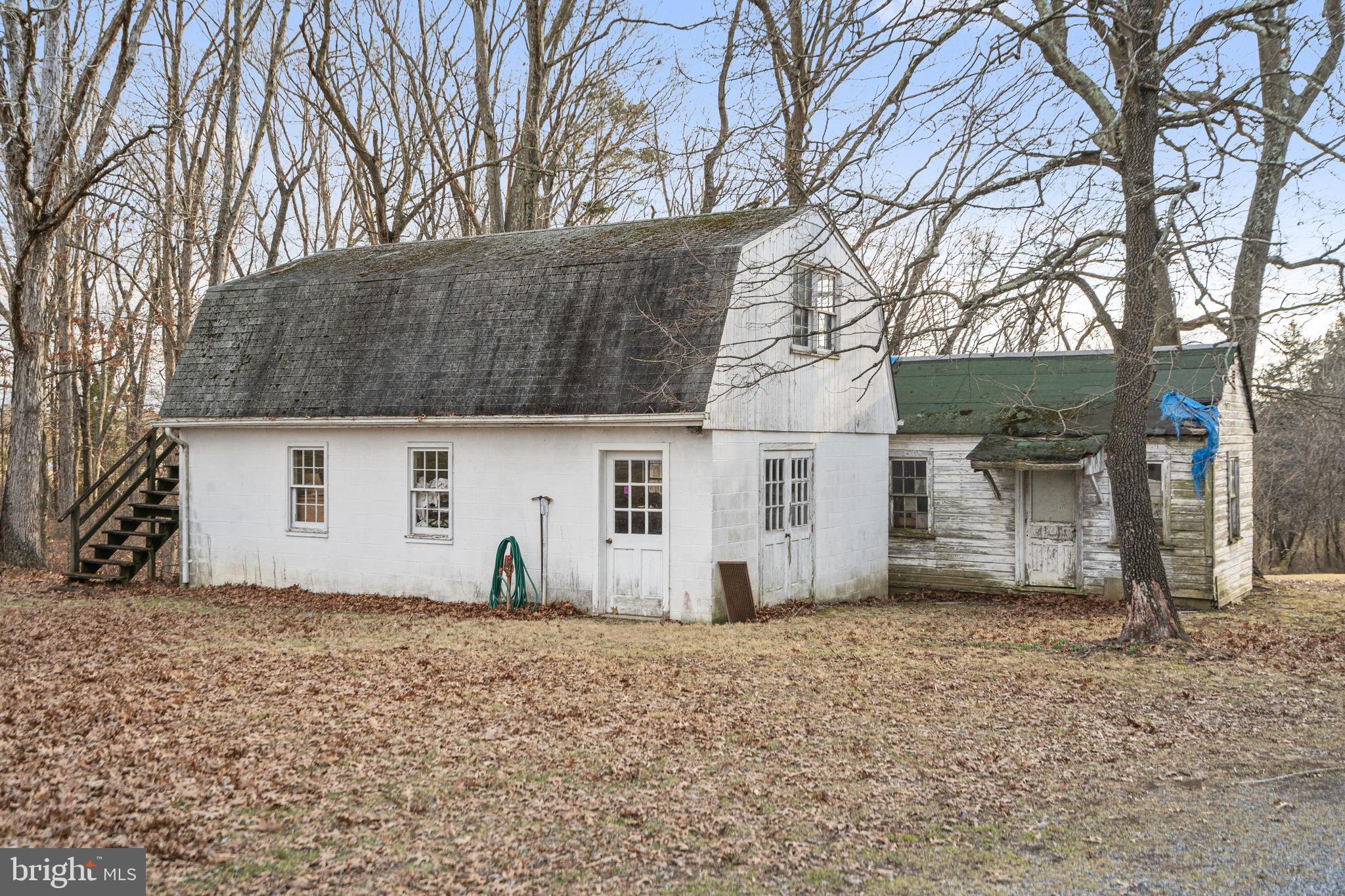 166 Laing Road Front Royal, VA 22630 - Photo 24 of 28 Building Workshop