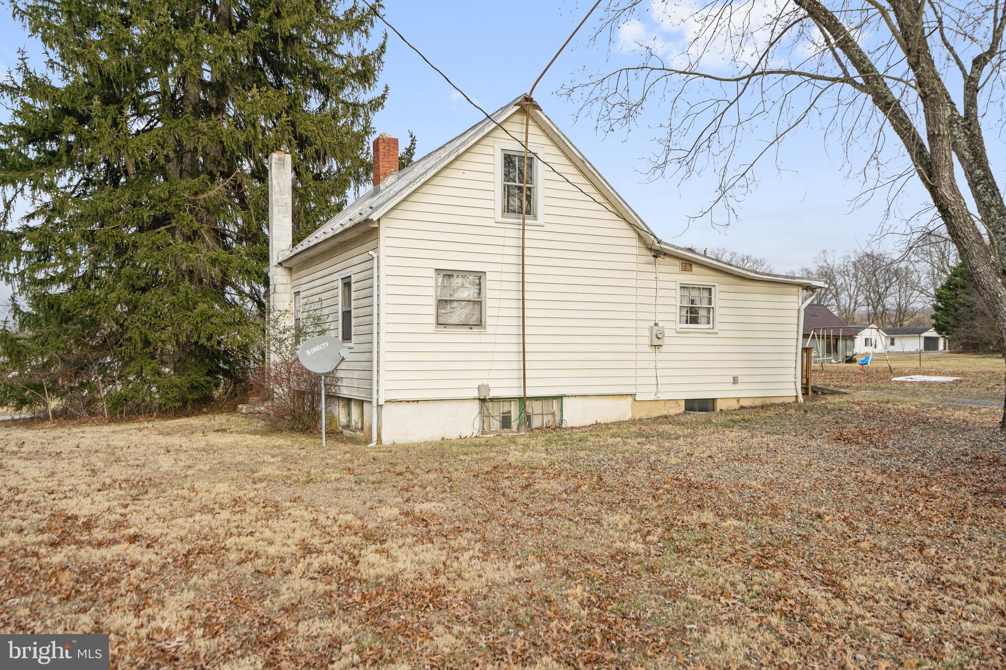 166 Laing Road Front Royal, VA 22630 - Photo 3 of 28 Gallery Image 3
