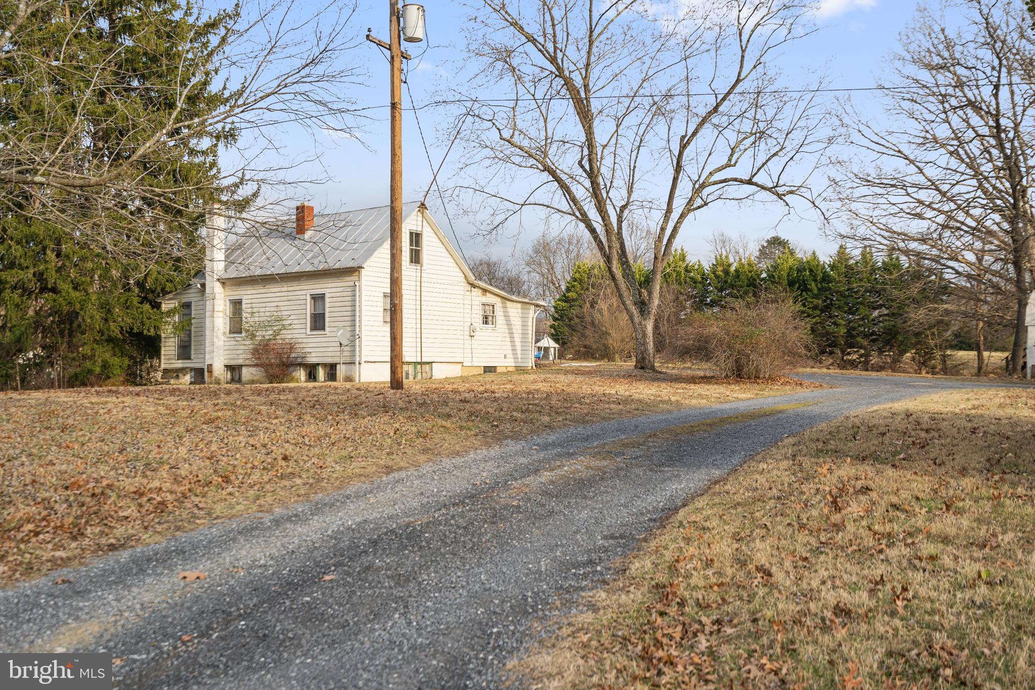 166 Laing Road Front Royal, VA 22630 - Photo 4 of 28 Gallery Image 4