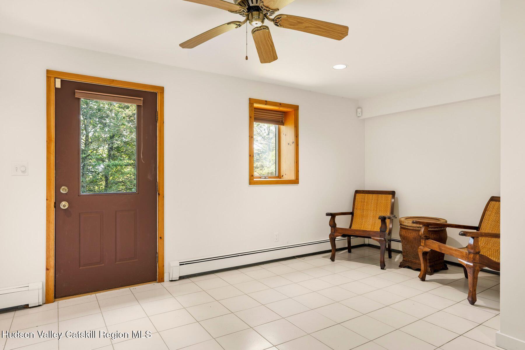 376 Abbey Road Mount Tremper, NY 12457 - Photo 19 of 37 photo_online_036