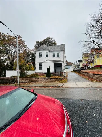 $1,200 | 2 Grout Court, Worcester, MA 01610