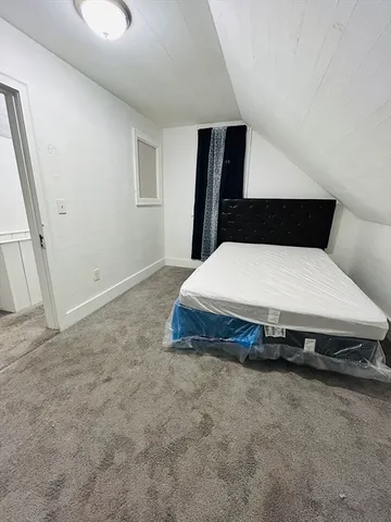 $1,200 | 2 Grout Court, Worcester, MA 01610