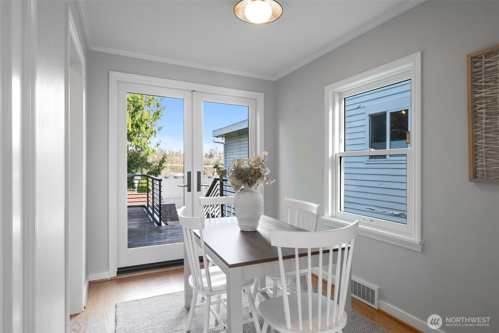 5232 38th Avenue Northeast Seattle, WA 98105 - Photo 11 of 40