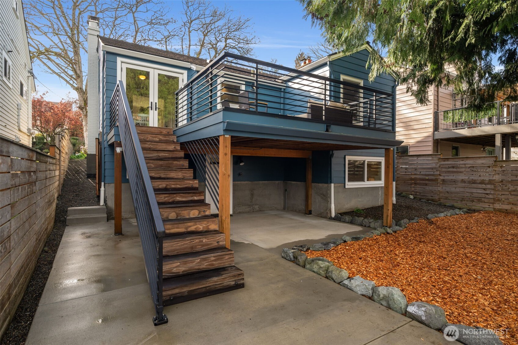 5232 38th Avenue Northeast Seattle, WA 98105 - Photo 14 of 40