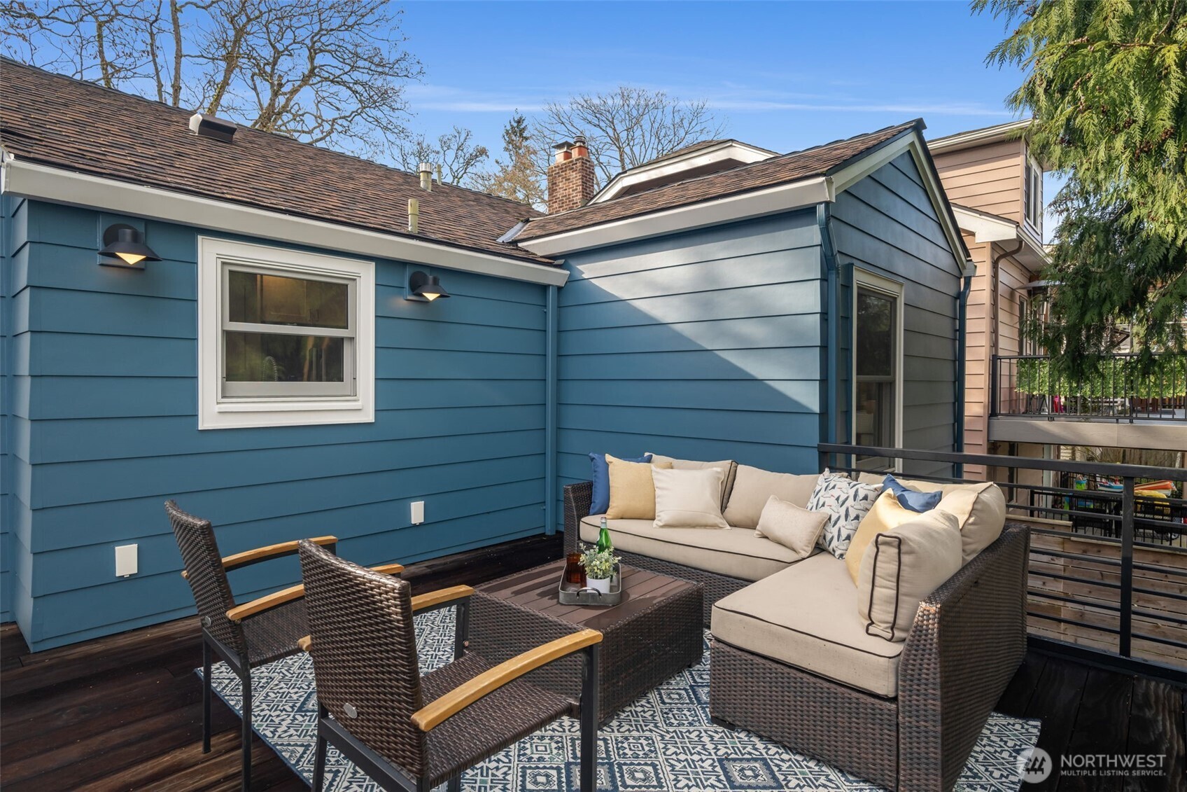 5232 38th Avenue Northeast Seattle, WA 98105 - Photo 16 of 40