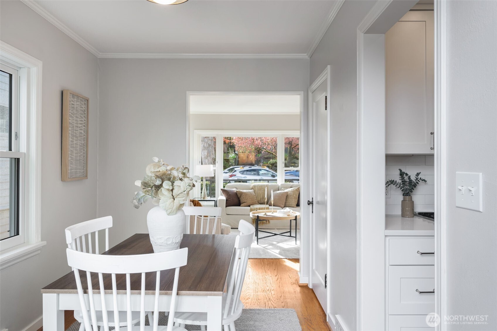 5232 38th Avenue Northeast Seattle, WA 98105 - Photo 17 of 40