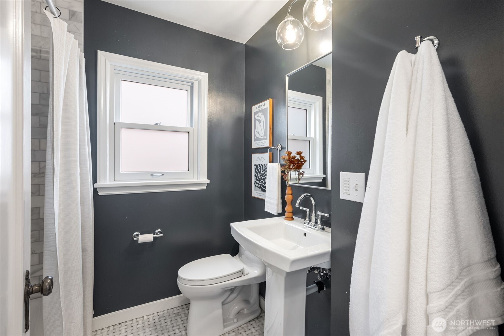 5232 38th Avenue Northeast Seattle, WA 98105 - Photo 21 of 40