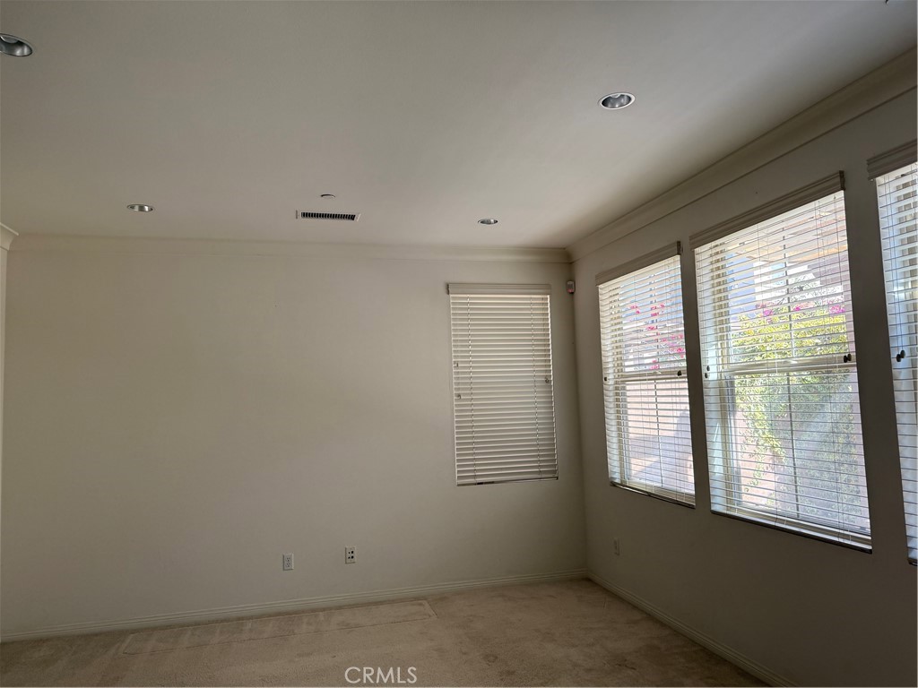 29 Shellbark Irvine, CA 92618 - Photo 7 of 13