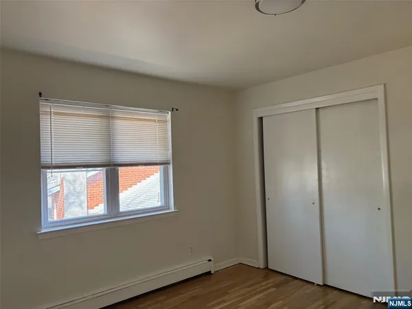 $1,650 | 815 Bergen Boulevard, Unit 2, Fort Lee, NJ 07024