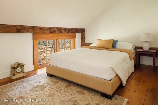 $1,295,000 | 46 Lockrow Road, Brunswick, NY 12180