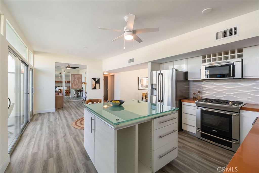 3573 East Camino Rojos Palm Springs, CA 92262 - Photo 9 of 67