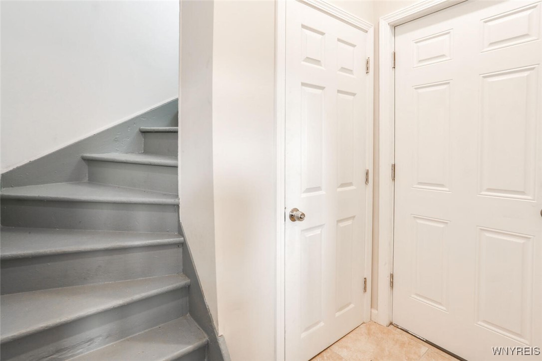 212 Normal Avenue Buffalo, NY 14213 - Photo 18 of 37