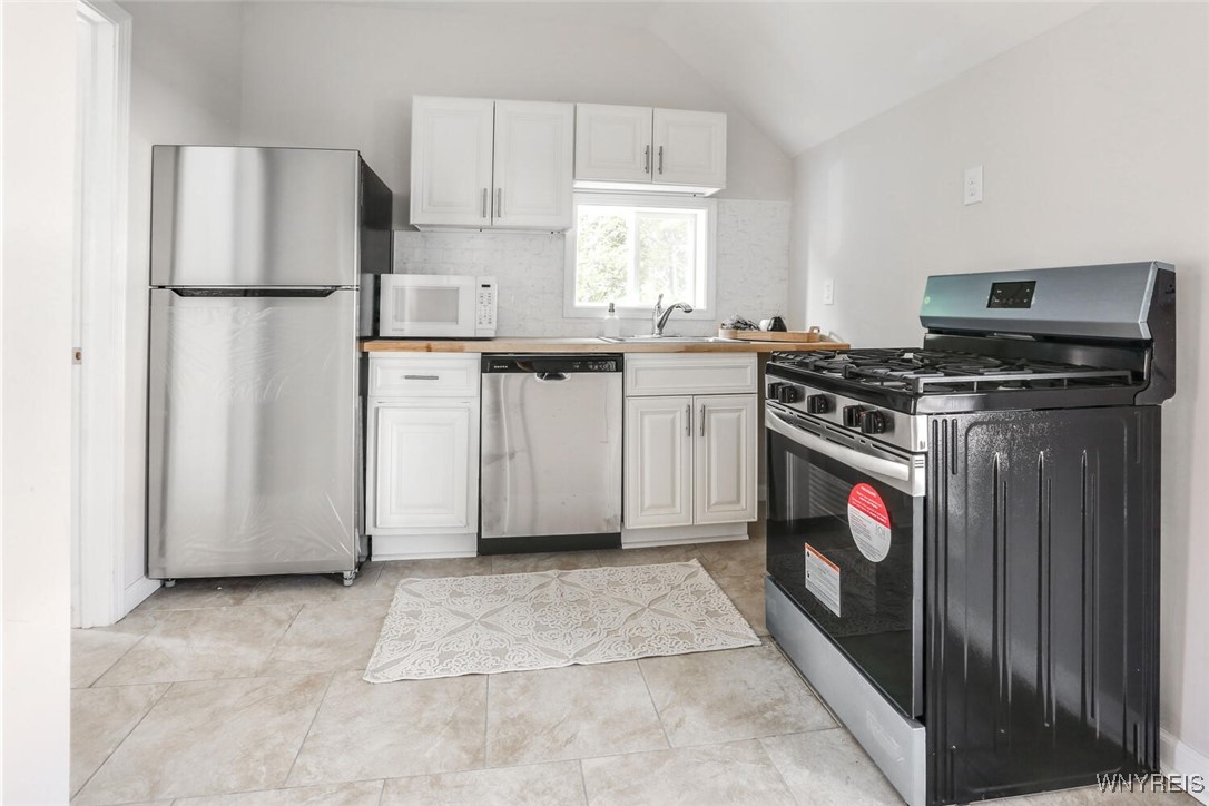 212 Normal Avenue Buffalo, NY 14213 - Photo 28 of 37