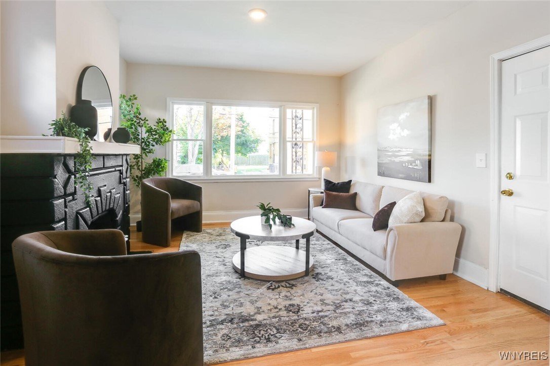 212 Normal Avenue Buffalo, NY 14213 - Photo 5 of 37