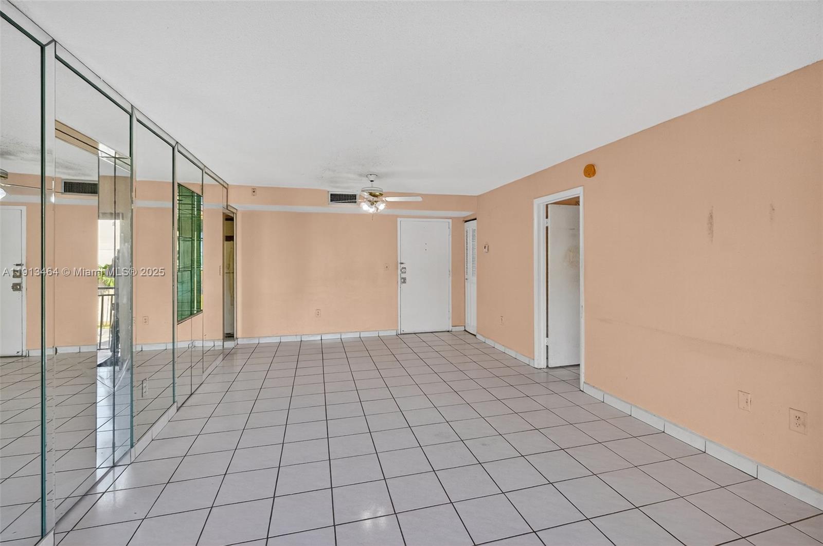 4841 Northwest 7th Street, Unit 3094 Miami, FL 33126 - Photo 12 of 33 a view of an empty room