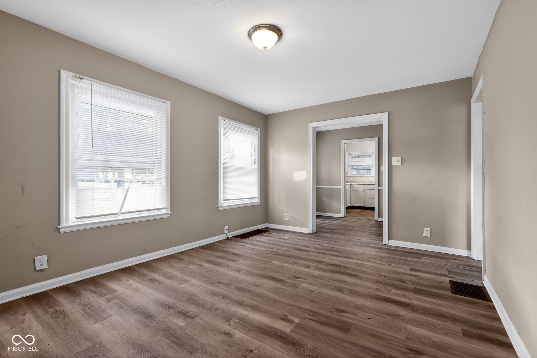 3702 East 35th Street Indianapolis, IN 46218 - Photo 17 of 33