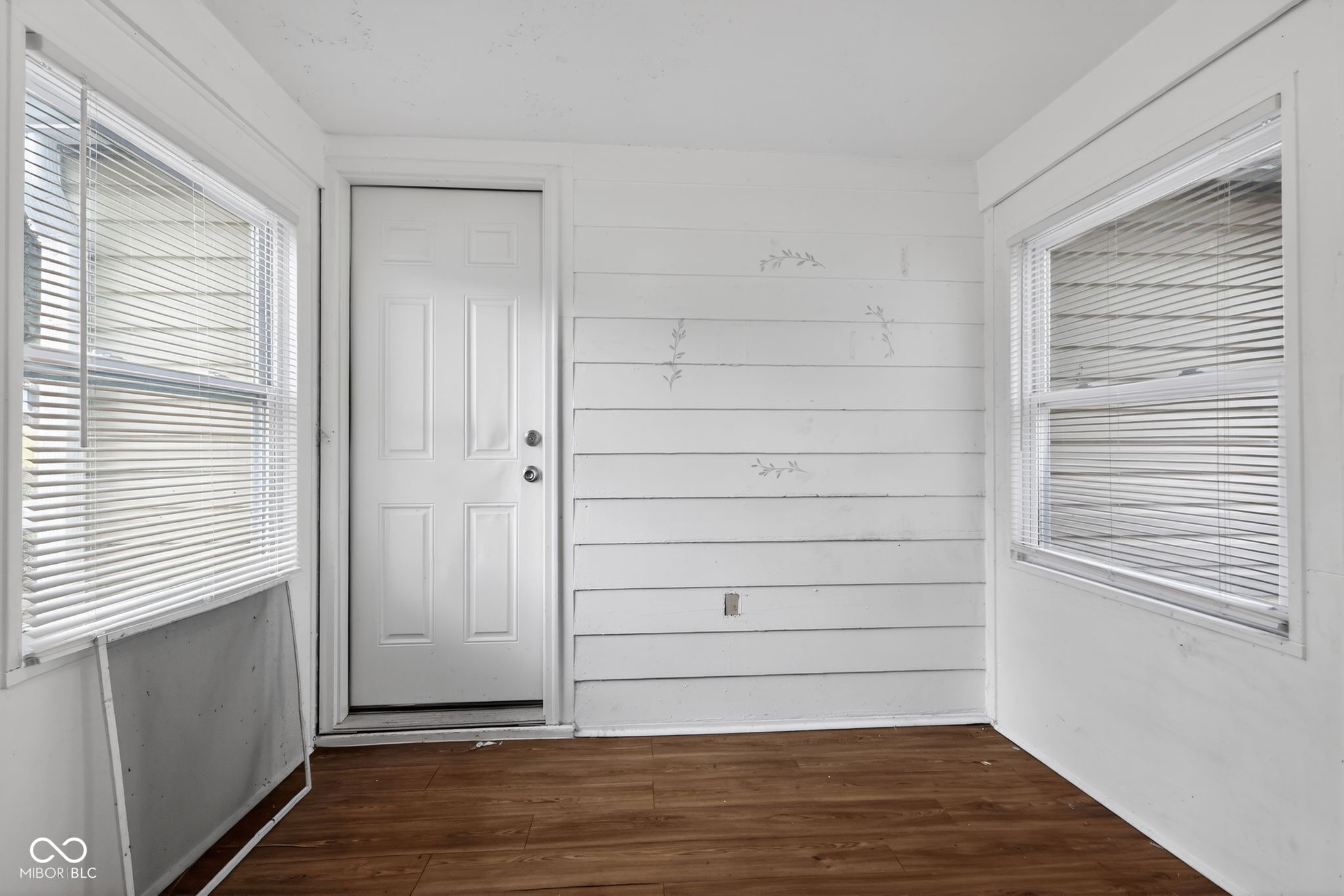 3702 East 35th Street Indianapolis, IN 46218 - Photo 2 of 33