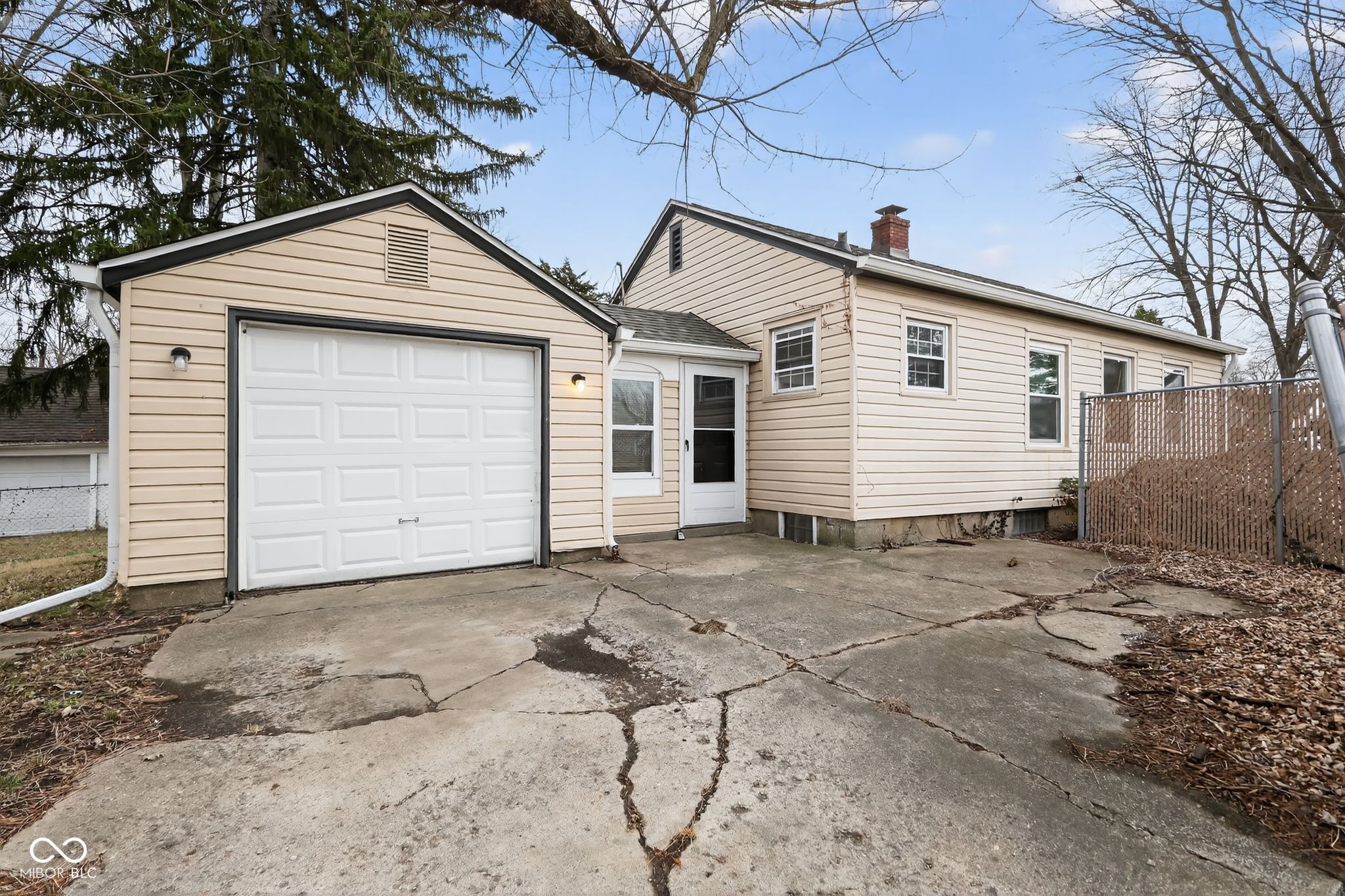 3702 East 35th Street Indianapolis, IN 46218 - Photo 26 of 33