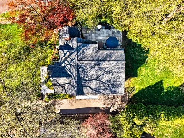 $925,000 | 1438 Dunn Parkway, Mountainside, NJ 07092