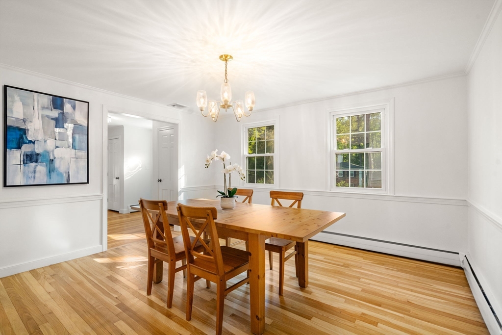 10 Bakers Hill Road Weston, MA 02493 - Photo 4 of 19