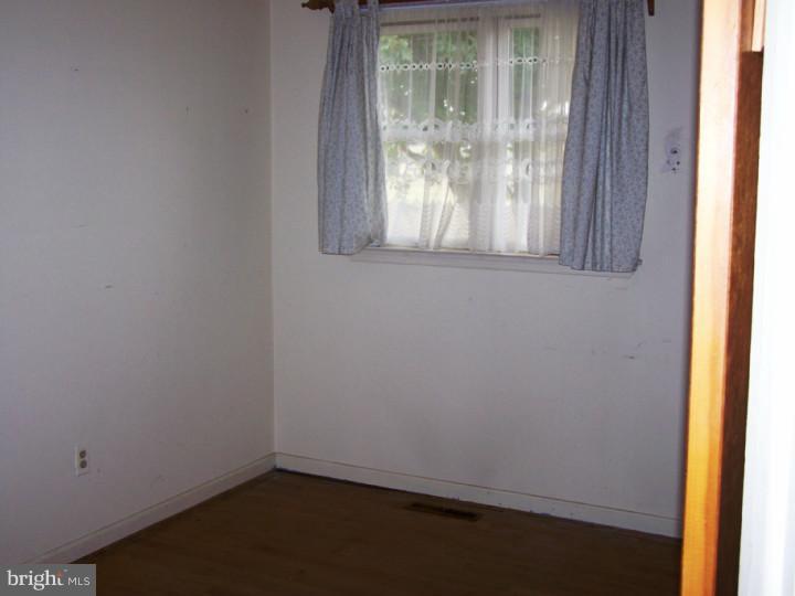 1474 John Clark Road Dover, DE 19904 - Photo 11 of 16 Bedroom 2