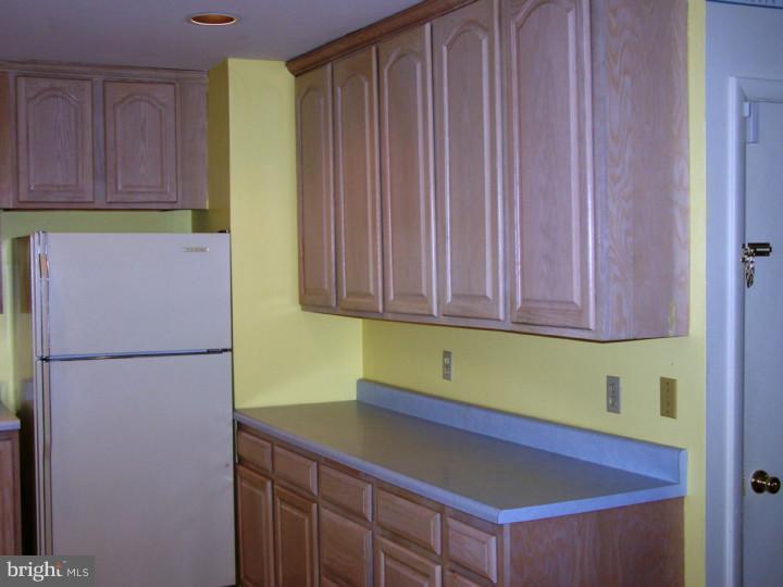 1474 John Clark Road Dover, DE 19904 - Photo 6 of 16 Kitchen