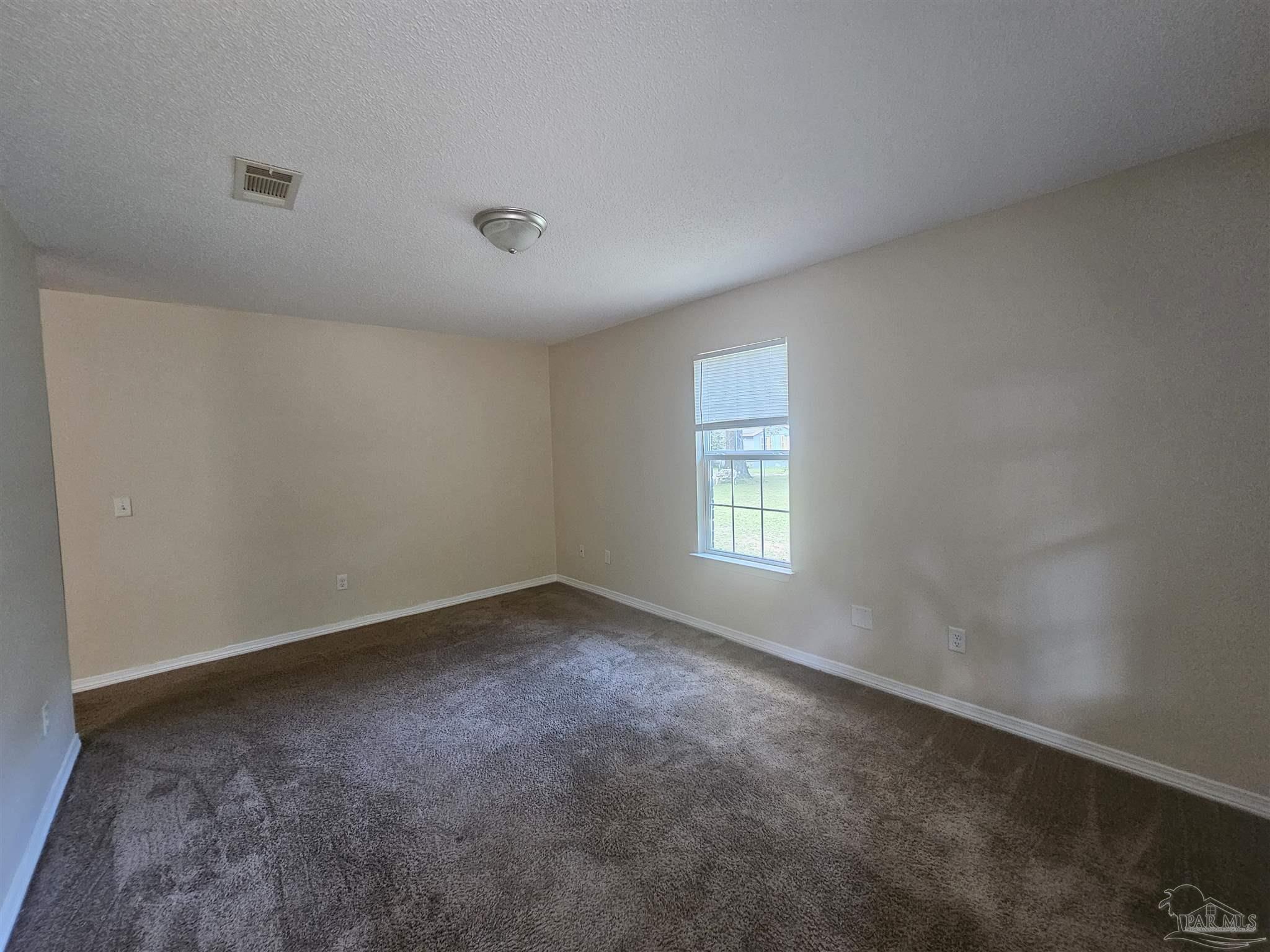 2040 East Roberts Road Pensacola, FL 32534 - Photo 2 of 7