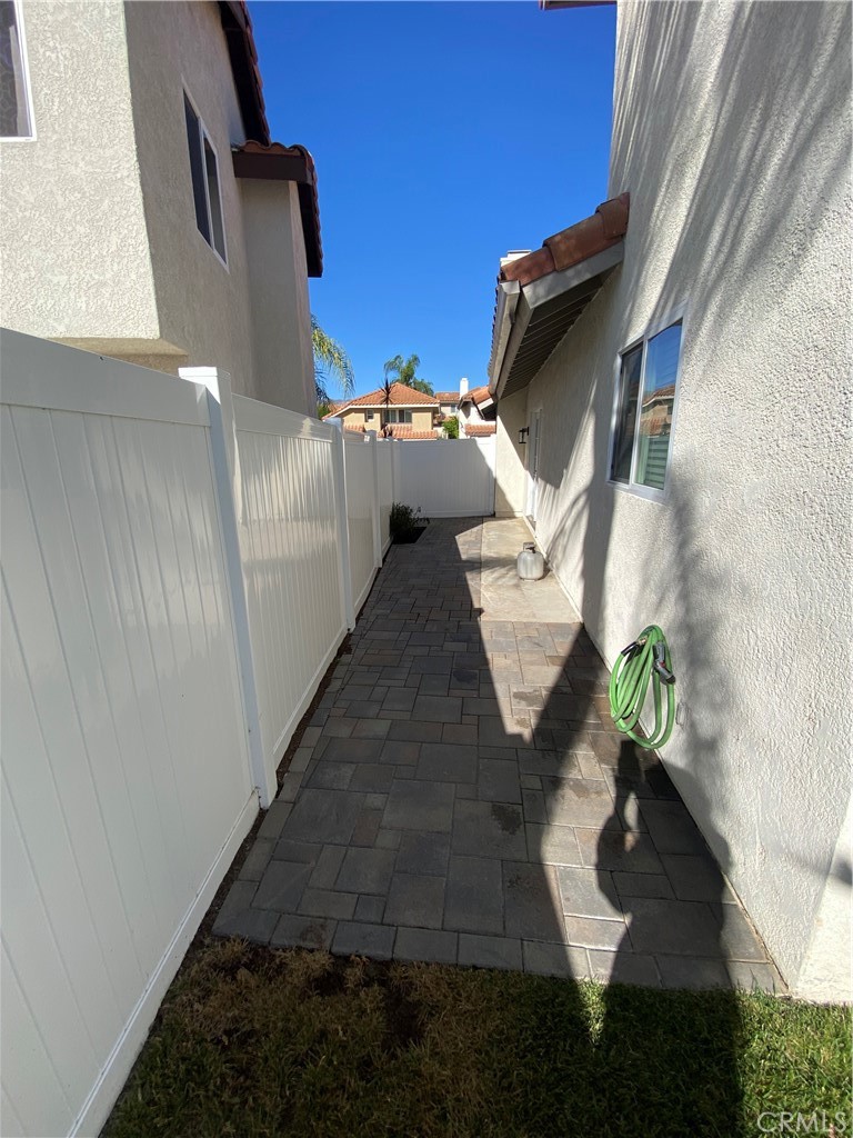 7 Mejorana Rancho Santa Margarita, CA 92688 - Photo 42 of 44 a view of entryway