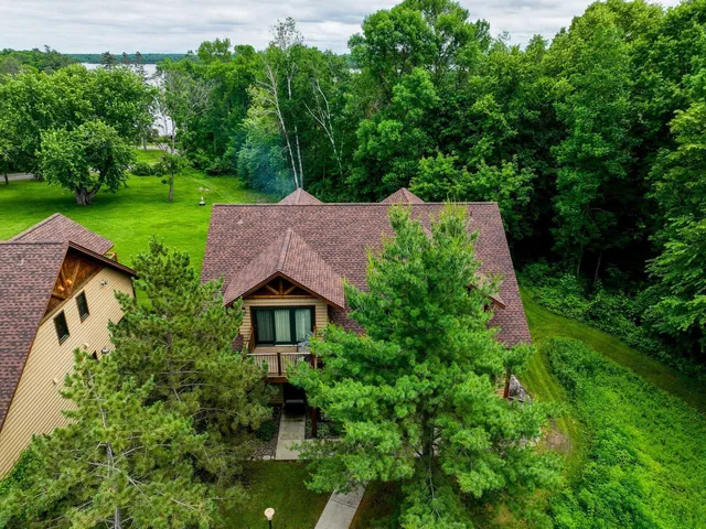 $389,500 | 24909 Sandy Lane, Deerwood, MN 56444