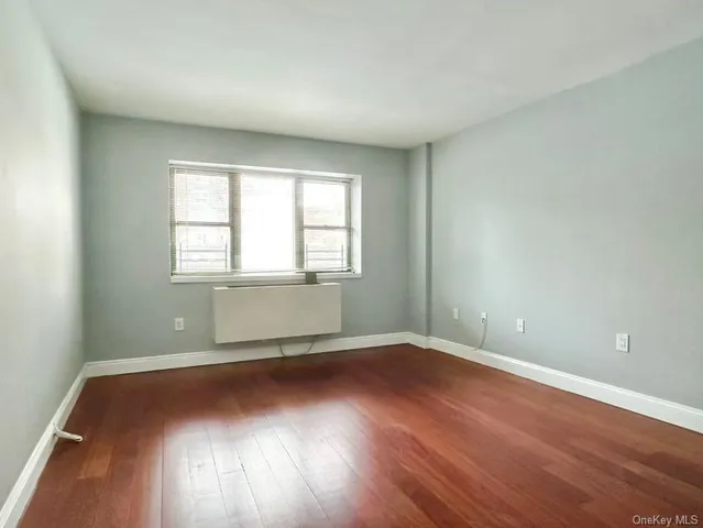 $648,800 | 143-41 84th Drive, Unit 2A | Briarwood